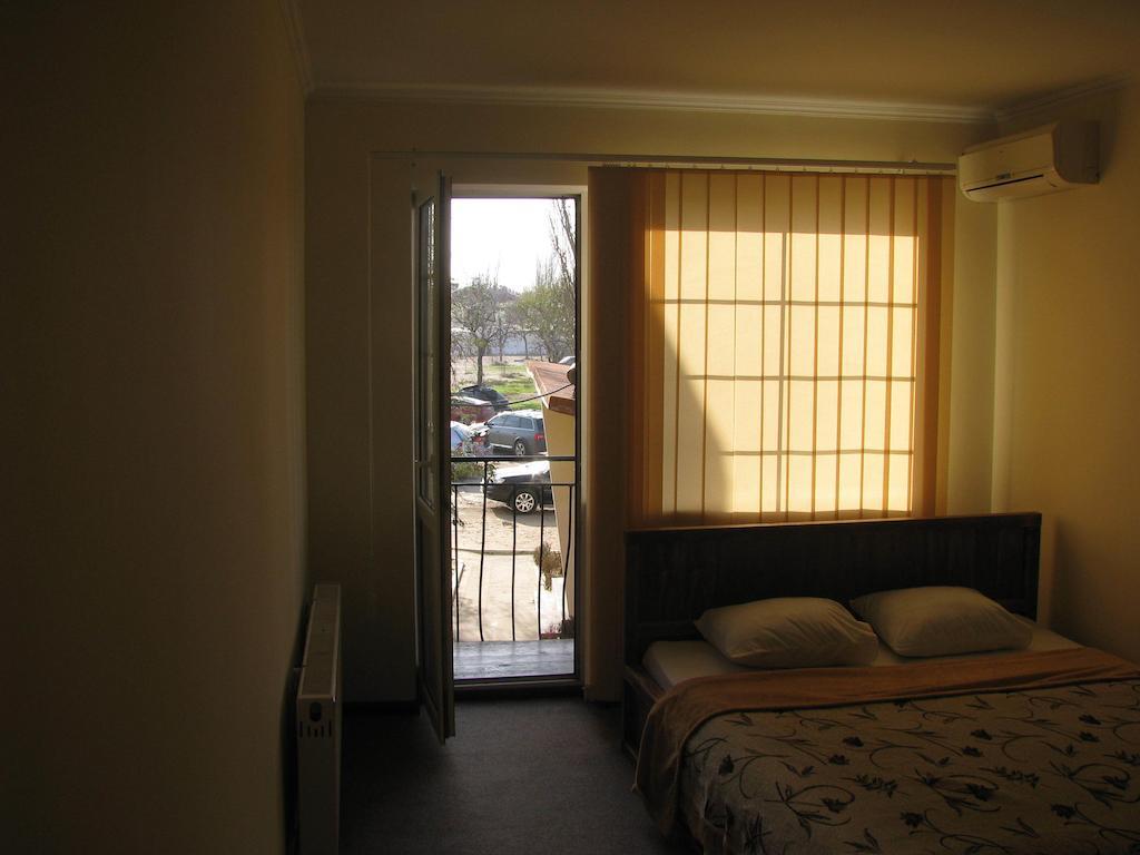 Cowboy Hotel Odesa Cameră foto