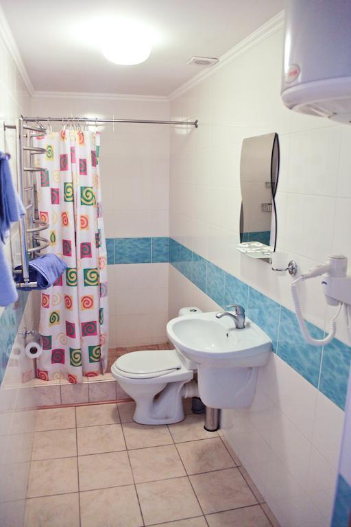 Cowboy Hotel Odesa Cameră foto